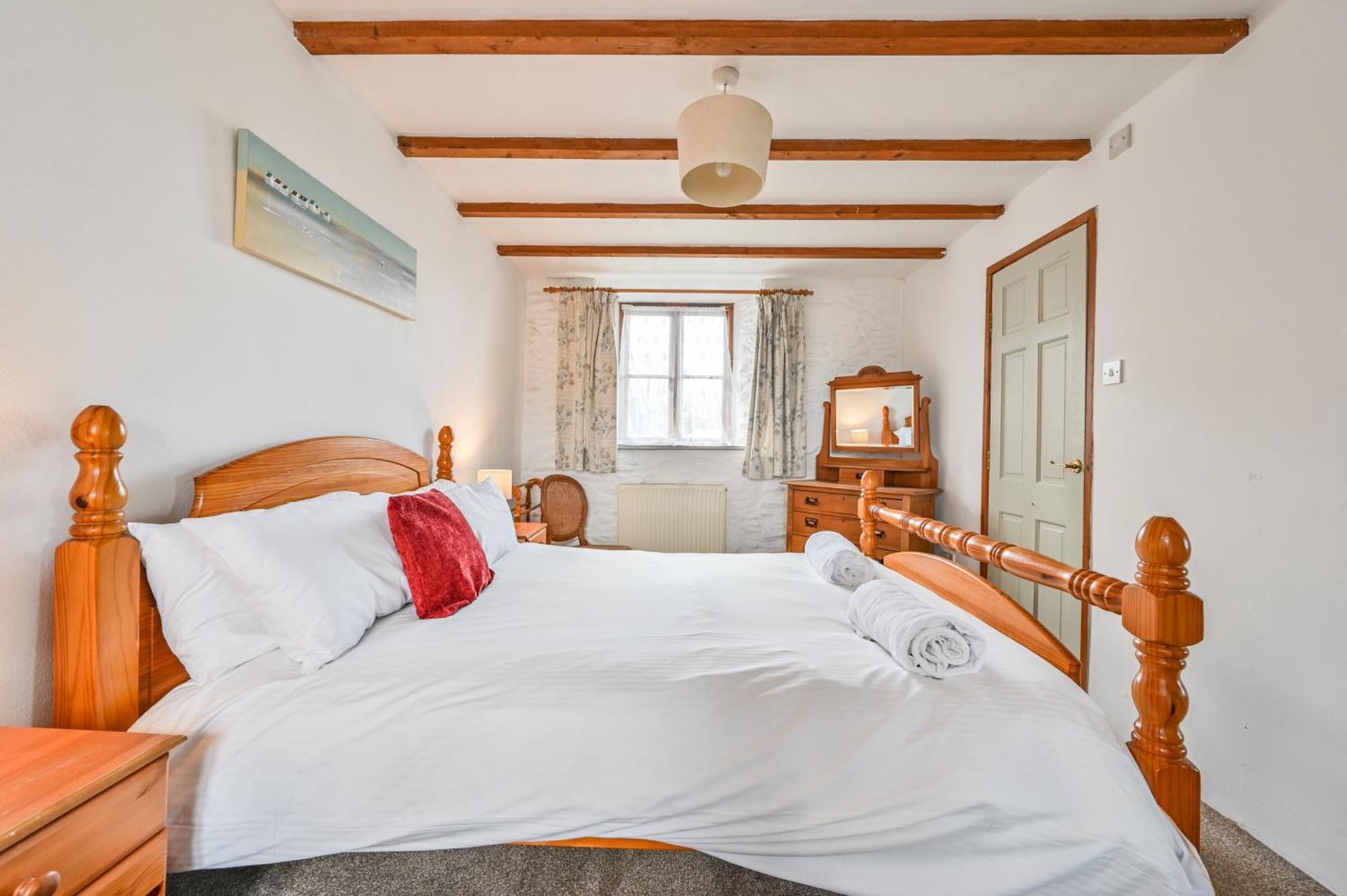 Polean Farm Cottages - With Free Animal Feeding And Pony Rides And Free Access To A Nearby Pool ルー 部屋 写真